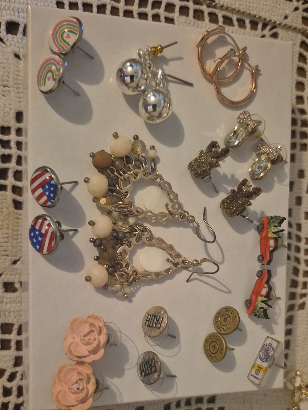 11 Different Sets Of Womens Earrings